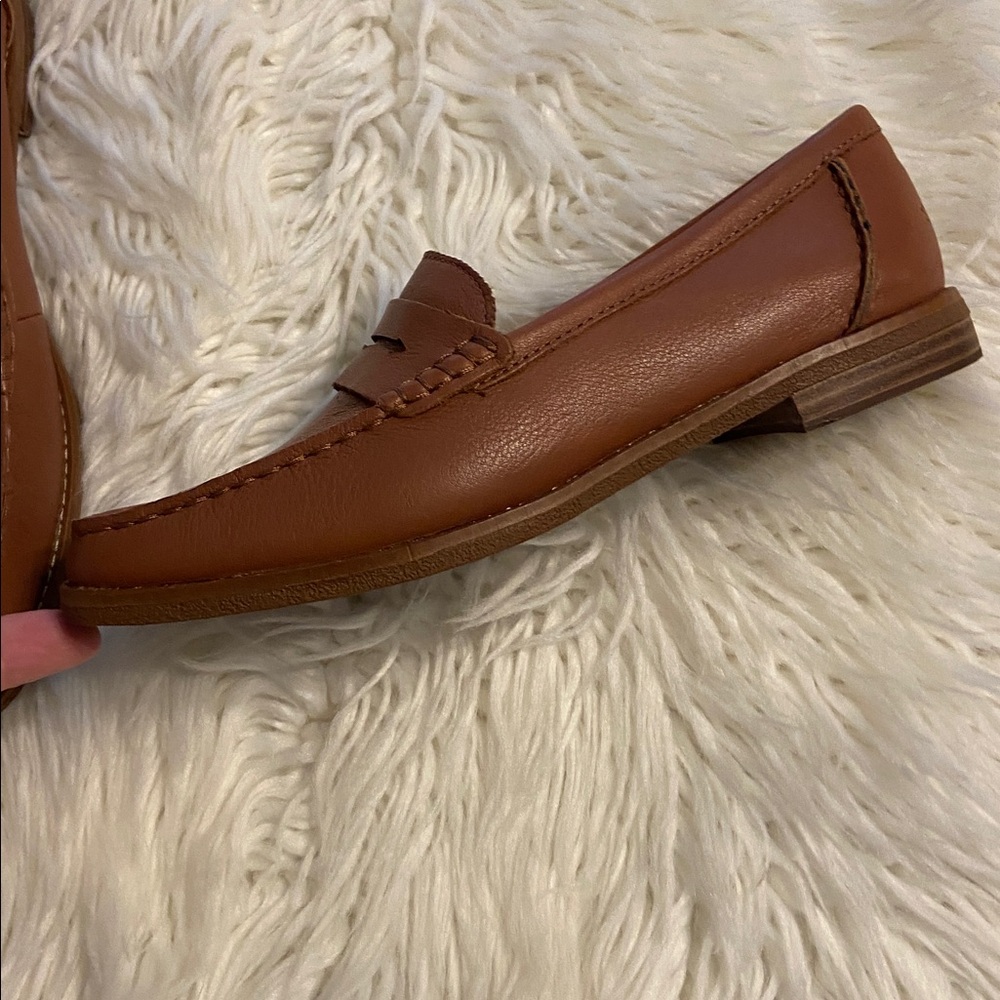 Sperry Women’s Brown Leather Slip-On Loafers size 7.5 BNWOT see all photos - Picture 2 of 8
